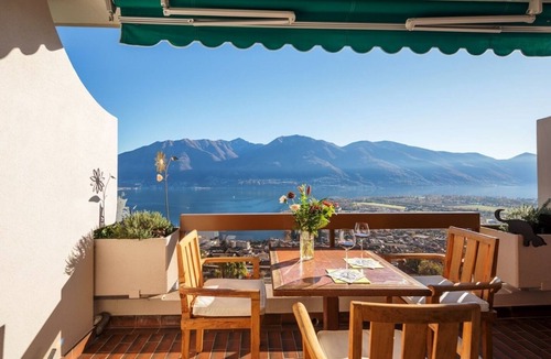 Orselina Apartment | Modern vacation studio on the 3rd floor for 1-2 persons.