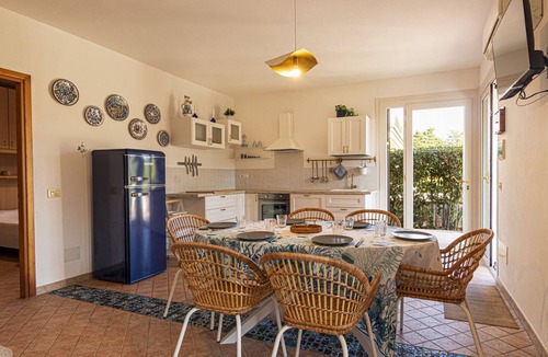 Campo nell'Elba House | Modern villa with air conditioning and garden, near Marina di Campo.
