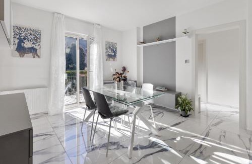 Cannobio Apartment | Moonlight