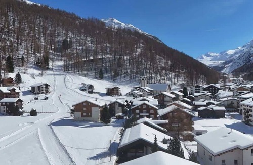 Saas Almagell House | Mountain View Suite near Saas-Fee for 3 Guests