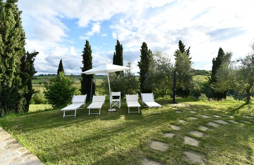 Ponte di Gabbiano Apartment | Nice apartment for 3 guests with pool, A/C, WIFI, TV and pets allowed, close to Siena