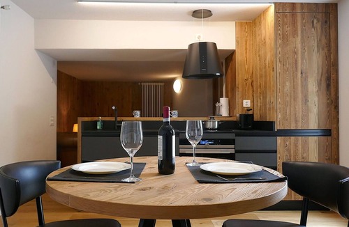 Olivone Apartment | Nice apartment for 2 guests with WIFI, TV, patio and pets allowed