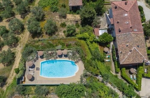 Gavignano Villa | Nice apartment in villa for 2 guests with WIFI, pool and TV, close to San Gimignano