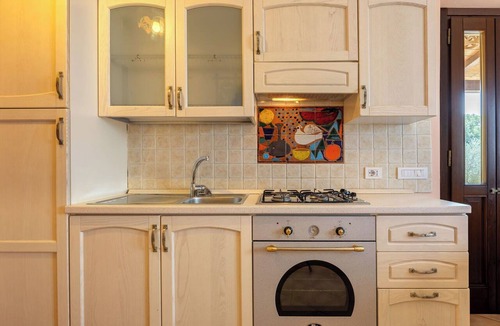 Lidarno House | Nice apartment in villa with pool, A/C, WIFI, TV, patio, pets allowed and panoramic view