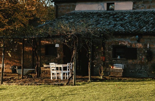 Celleno Villa | Olives and Barrels. The authentic countryside villa at the border with Tuscany