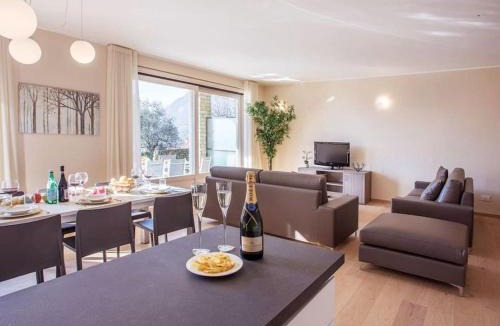 Ossuccio Apartment | Ossuccio Sanny-Grande B sleeps 8 with POOL by Italian Apartments
