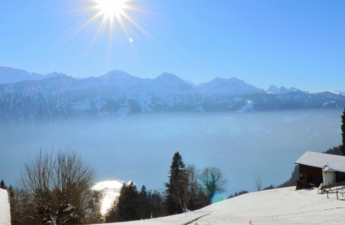 Sundlauenen Apartment | Panorama-Beatenberg: Luxurious holiday apartment with spectacular views