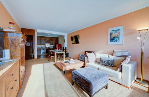 Locarno Apartment | Panorama Maggiore Apartment with Pool in Locarno, Locarno, Switzerland
