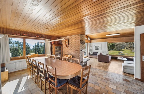 Aeschi bei Spiez Ski Chalet | Panoramic 6BR Chalet near Interlaken & Lake Thun (Bernese Oberland)