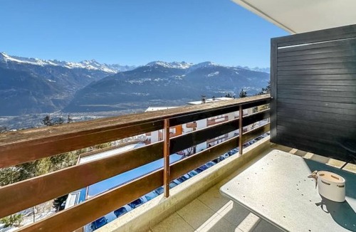 Randogne Apartment | Pied-à-terre in Crans-Montana, pool and view - Swi by Interhome
