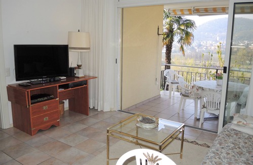 Locarno Apartment | Pleasant holiday apartment with a view of nature and the Maggia River