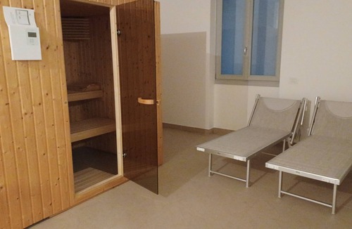 Ossuccio Villa | Private family villa Sleeps 14 Guests featuring hot tub and sauna.