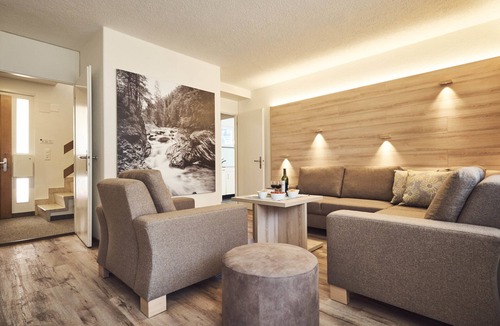 Davos-Dorf House | Private Holiday Homes by SOLARIA
