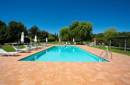 Le Piazze Villa | Private Pool Villa near Cortona. Secluded, Perfect for Families.