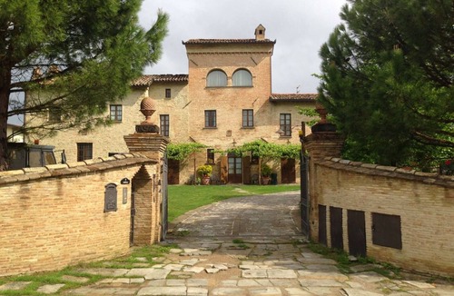 Piosina Villa | Private Villa with A/C, WIFI, private pool, hot tub, TV, veranda, pets allowed, panoramic view