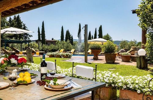 Figline e Incisa Valdarno Villa | Private Villa with hot tub, private pool, A/C, WIFI, sauna, TV, patio, close to Greve In Chianti