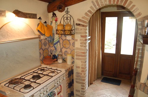 Manciano House | Relax, thermal baths, sea bathing, sports, in Tuscany yet to be explored.