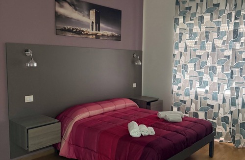 Venezia Nuova House | RESIDENCEVIAGRANDE110 RENTS DOUBLE ROOM WITH PRIVATE BATHROOM AND SMALL VERANDA