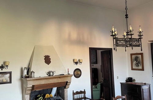 Macchia d'Isernia House | Residenza del Castello di Fornelli. Historic house with mountain view