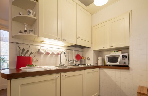Santa Croce Apartment | Romantic apartment close to Palazzo Vecchio