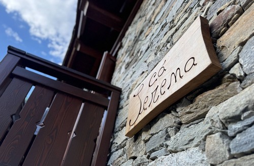 Guglielmo Ski Chalet | Romantic chalet with panoramic views—8 minutes from Chiavenna—traditional dinner available upon request
