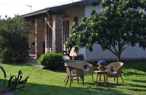 Montorsaio Apartment | Room 'Lillastro - La Verde' with Shared Garden, Wi-Fi and Air Conditioning