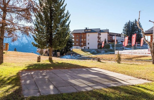 Riederalp Apartment | Südlenz 13 1. OG Süd-West Appartement/Fewo, Bad, WC by Interhome