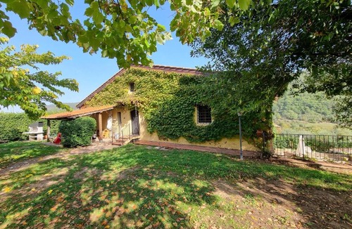 Greve in Chianti Villa | Scenic villa in Cintoia-FI with private pool