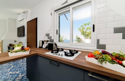 Casamicciola Terme Apartment | Sea View Casamicciola By Dimorra