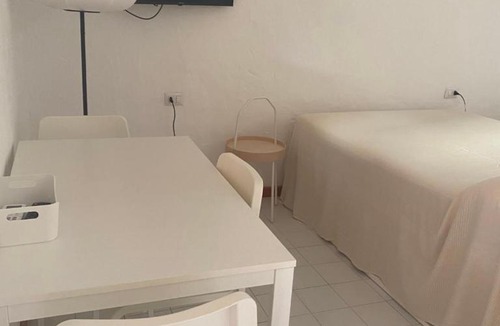 Capo Coda Cavallo Apartment | Seagarden Home vista mare con giardino privato