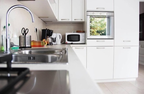 Vignola Apartment | SEEVILLA DEL PIERANGELO - APARTMENT PLATANUS BY THE LAKE
