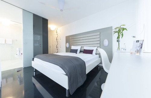 Kriessern Hotel | Sky Motel