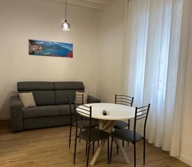 San Lorenzo Apartment | Sofia Florence Apartment