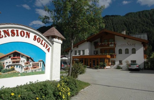 Ravaisch Apartment | Soliva Hotel & Apartments by MEIN SAMNAUN – MOUNTAIN HOMES, (Samnaun-Compatsch) by Interhome