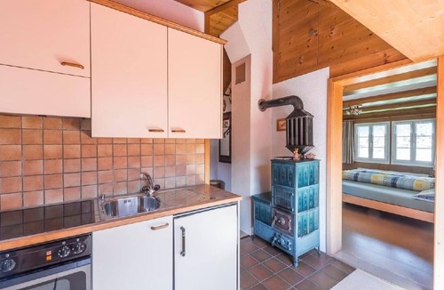 Lungern Apartment | Sonnige Dachwohnung im schönen Lungern by Interhome