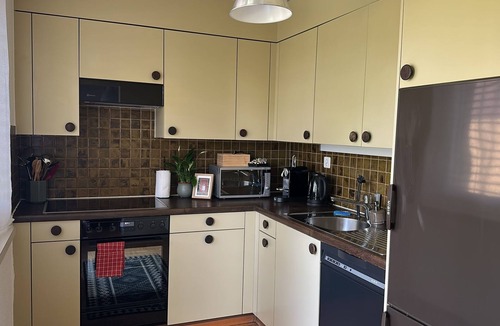 Dietlikon Apartment | Spacious Apartment- Zurich Airport- Parking
