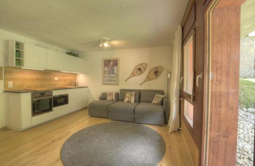 Anzere Apartment | Studio Gemeaux 206 sur la place du Village a Anzere