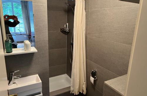 Spreitenbach Apartment | Studio im Naturschutzgebiet