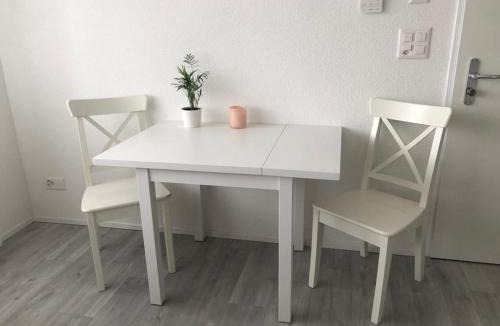 Raterschen Apartment | Studio mit eigener Dusche und Küchenzeile