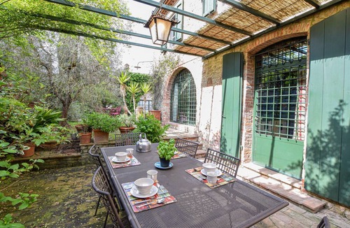 Asciano House | Stunning home in Asciano