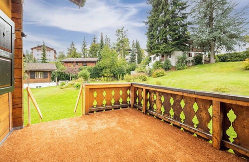 Flims House | Stunning private villa for 11 guests with WIFI, TV, balcony and panoramic view