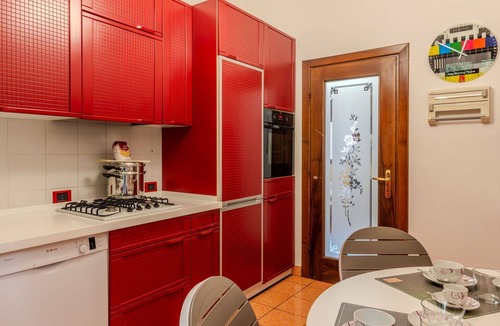 Bellagio Villa | Stunning private villa for 7 people with WIFI, A/C, TV, patio and pets allowed