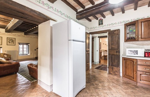 Ripoli Villa | Stunning private villa with hot tub, WIFI, A/C, private pool, TV, patio and panoramic view