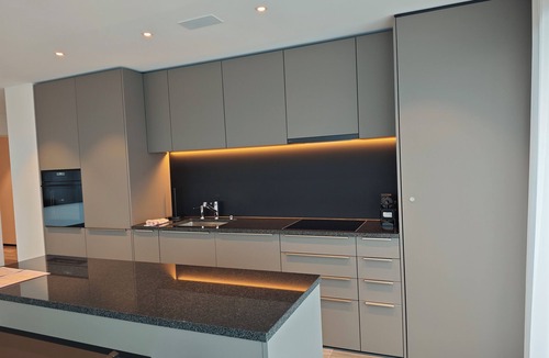 Uster District Apartment | Stylish Apartment with Balcony in Stettbach – Perfect Zurich Stay