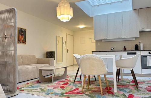 Seebach Apartment | Stylish modern studio for two in Zürich