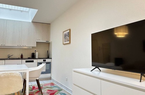 Seebach Apartment | Stylish modern studio for two in Zürich