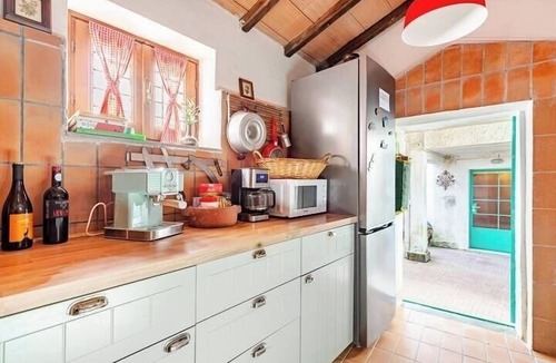 Bassano in Teverina Cottage | Summer Country Retreat w/Hot Tub, Fire Pit & Garden Views