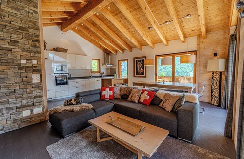 Saas-Fee Ski Chalet | Sunny, stylish and well equipped chalet
