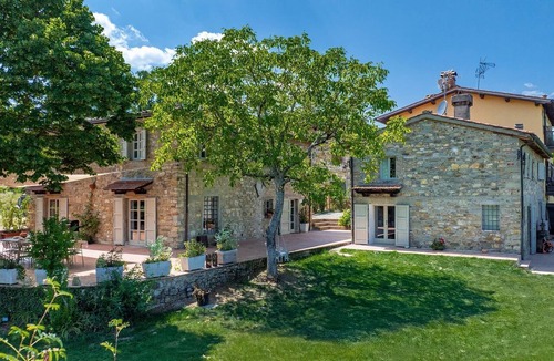 Poppi Villa | Tenuta Seriole 10, Poppi, Arezzo and Cortona