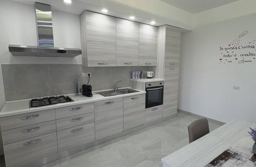 Montecorvino Pugliano Apartment | THE DREAM luxury house. Independent with suite and SPA and private garden